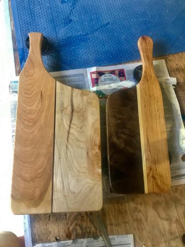 Charcuterie board with handle