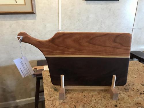 Charcuterie board with handle