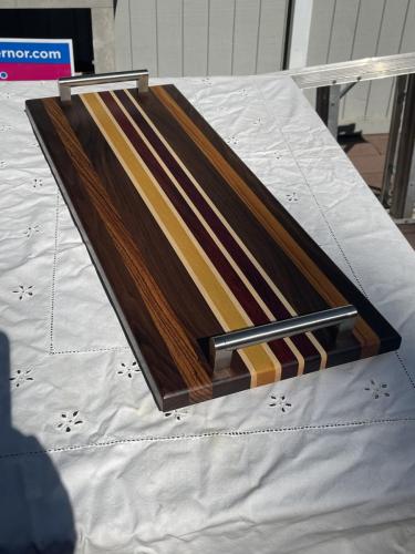 Serving tray